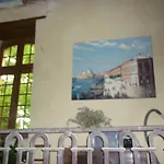 Chateau De Vallègue