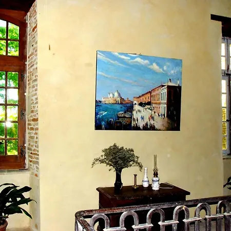 بيت ضيافة Chateau De 3*