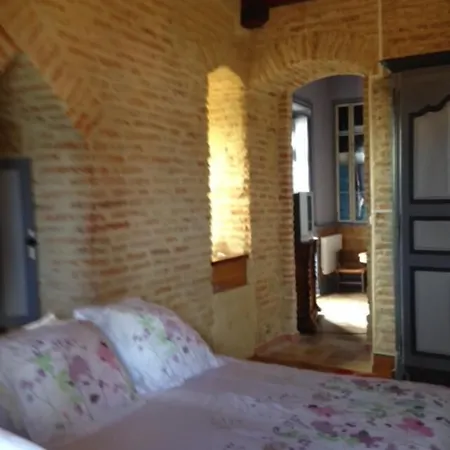 瓦莱盖城堡旅馆 3*