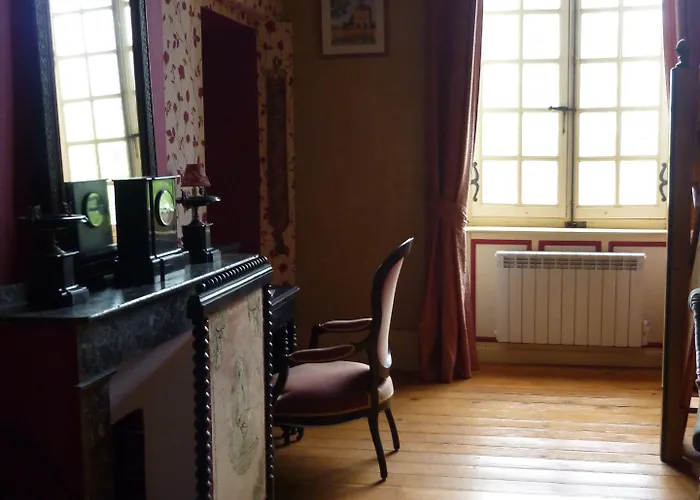 Chateau De بيت ضيافة 3*