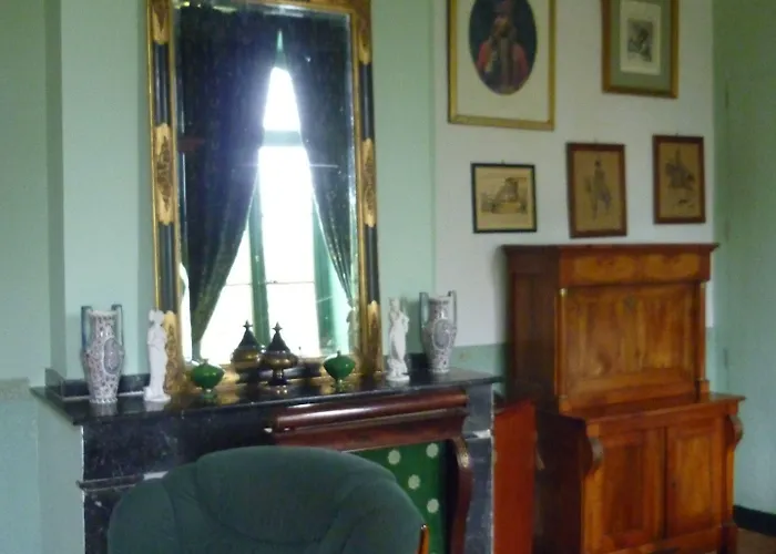 بيت ضيافة Chateau De