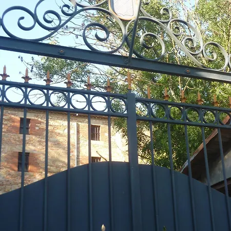 Chateau De Penzion 3*