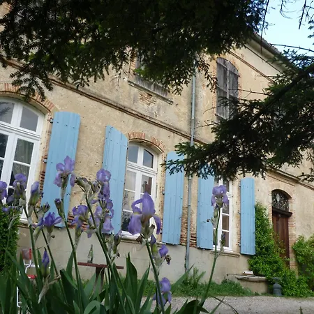 Pensión Chateau De 3*