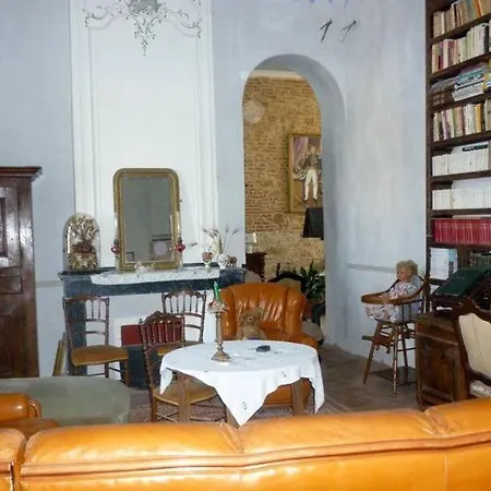 Chateau De 3*