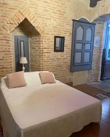 Chateau De 3*