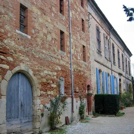 Chateau De Vallègue