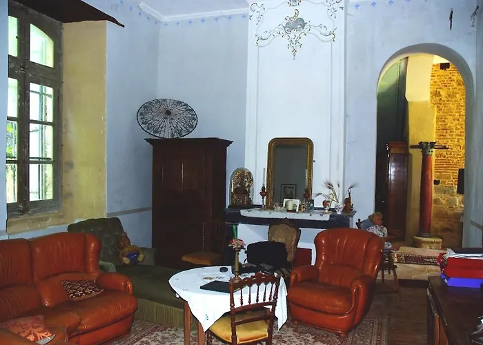 Chateau De 3* Vallegue