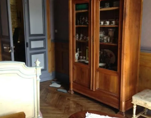 Guest house Chateau De